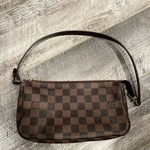 Louis Vuitton Poch Acc NM Damiee
